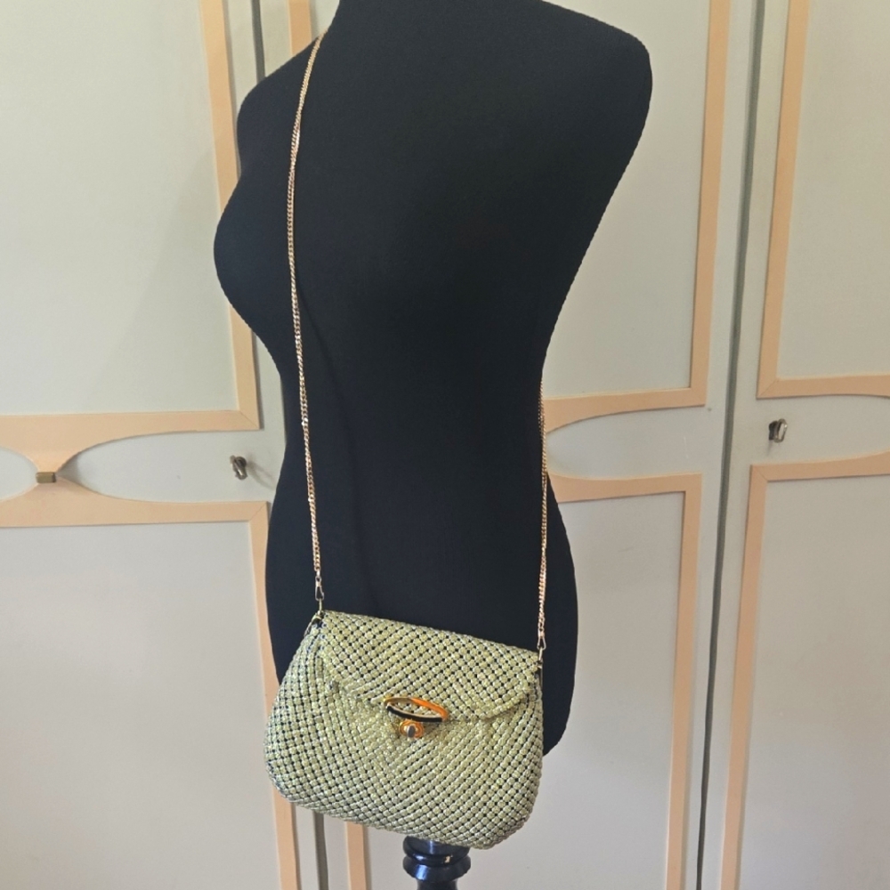 Vintage Gold Mesh Evening Bag with Chain Shoulder Strap~ 80s, KOREAN 'al La Mode